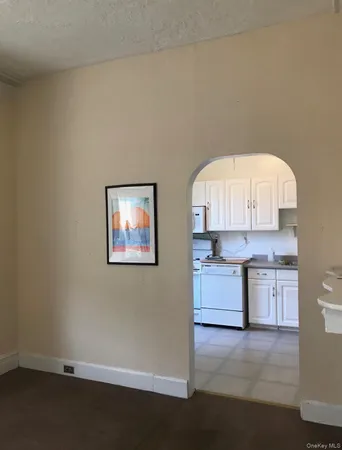 $5,000 | 128 Lakeview Avenue, Valhalla, NY 10595