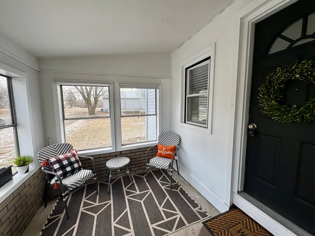 $130,000 | 108 West Washington Street, Dover, IL 61323