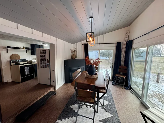 $130,000 | 108 West Washington Street, Dover, IL 61323