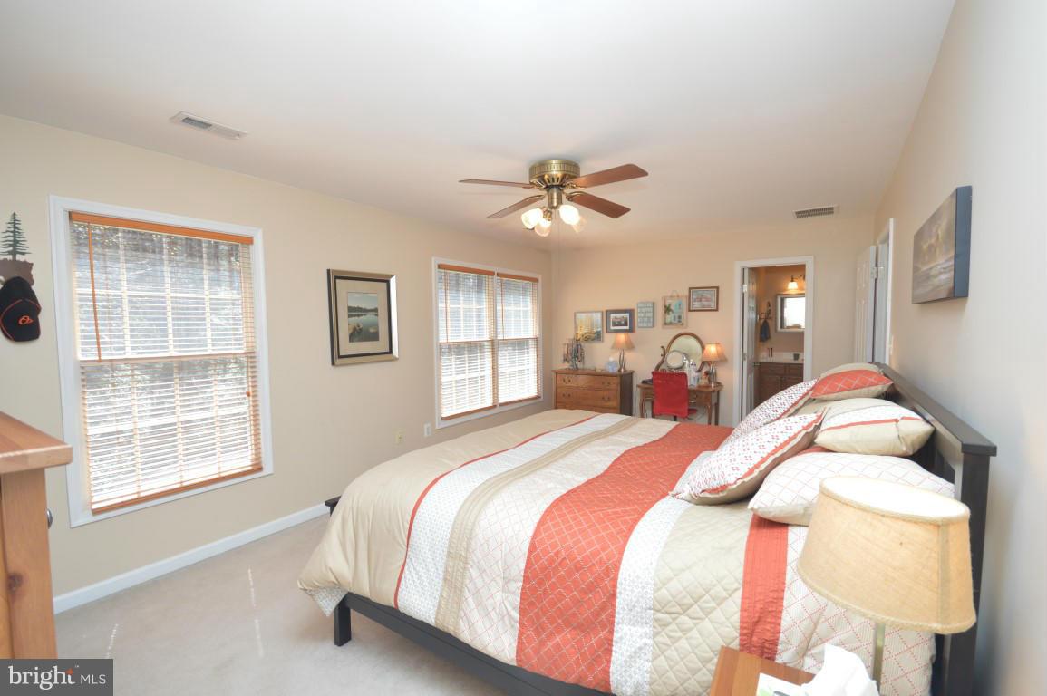 6647 Fox Den Road Manassas, VA 20112 - Photo 16 of 24 Bedroom (Master)
