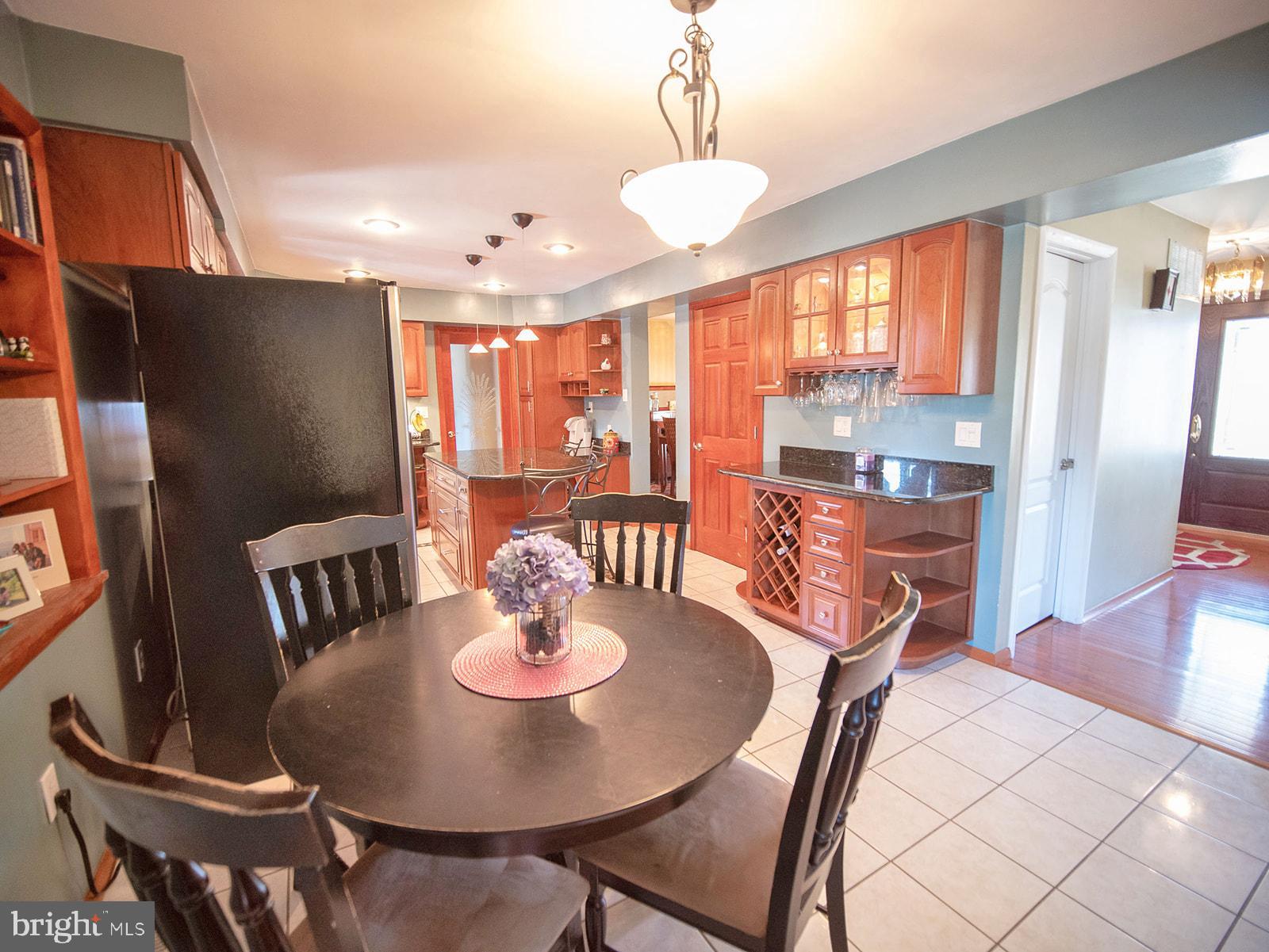 9 Bunker Hill Road Sewell, NJ 08080 - Photo 8 of 35
