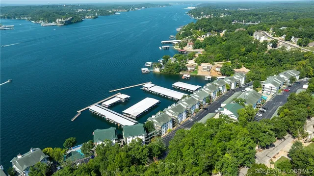 $405,000 | 500 Harbour Towne Drive, Unit 507, Lake Ozark, MO 65049