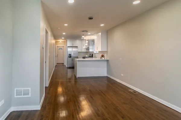 $539,900 | 4904 West 31st Street, Cicero, IL 60804