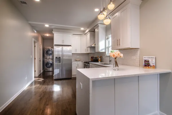 $539,900 | 4904 West 31st Street, Cicero, IL 60804