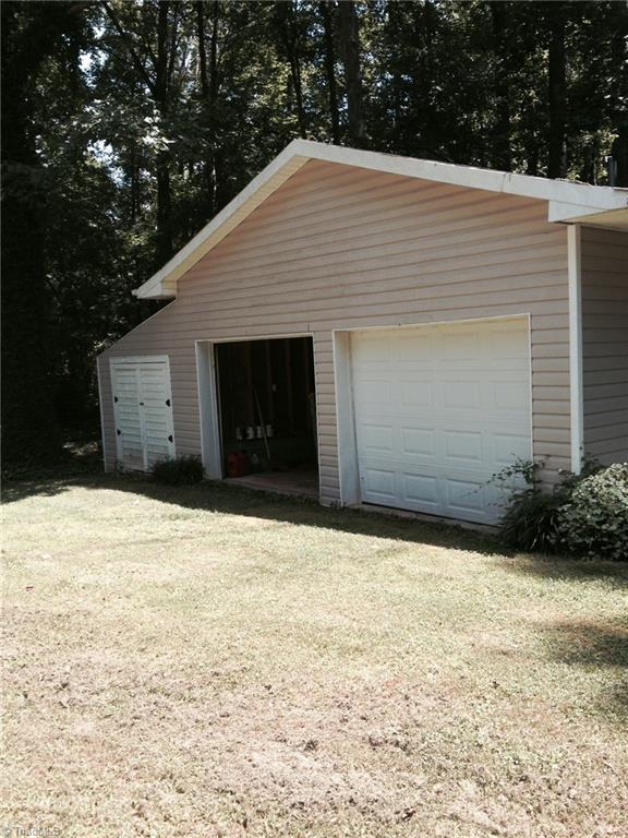 159 Hickory Tree Road Mocksville, NC 27028 - Photo 3 of 14 Gallery Image 3