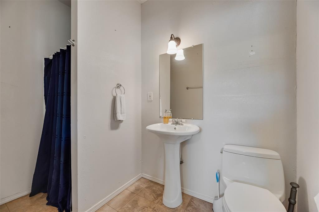 82 Trail Ridge Drive Melissa, TX 75454 - Photo 27 of 29 Full bath in studio with shower