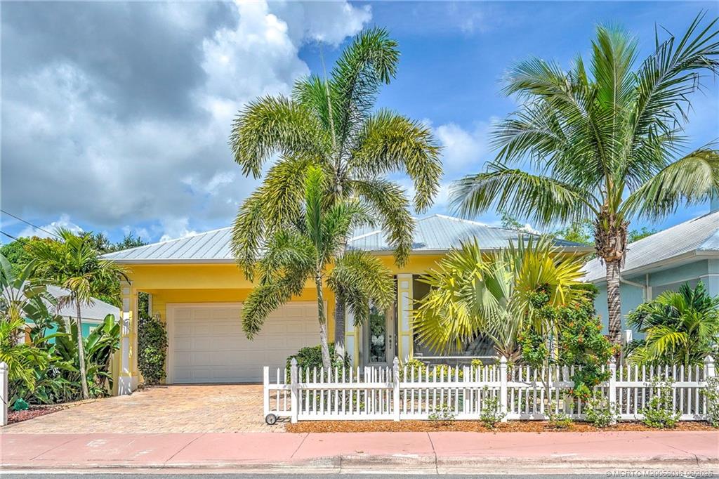 412 Southwest Akron Avenue Stuart, FL 34994 - Photo 14 of 96