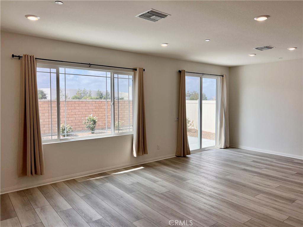 19549 Sunkissed Rdg Drive Riverside, CA 92507 - Photo 6 of 16