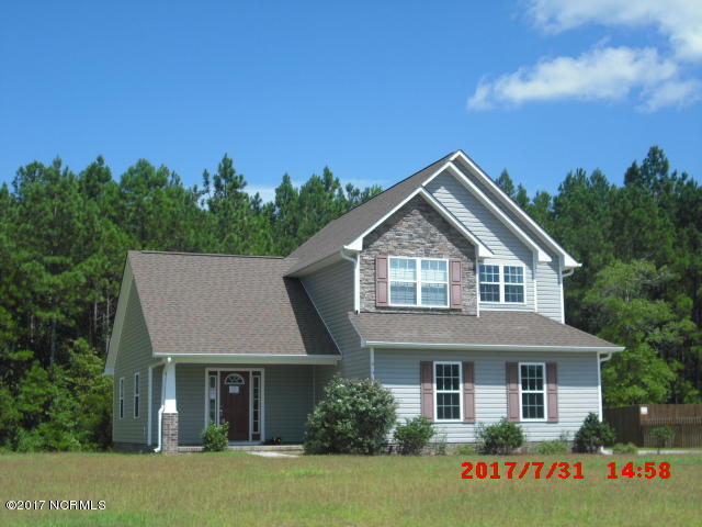 313 Springcreek Court Hubert, NC 28539 - Photo 1 of 39 08042017 020