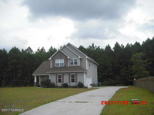 313 Springcreek Court Hubert, NC 28539 - Photo 2 of 39 08042017 001