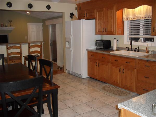 19 Hamilton Road Woburn, MA 01801 - Photo 7 of 18 Gallery Image 7