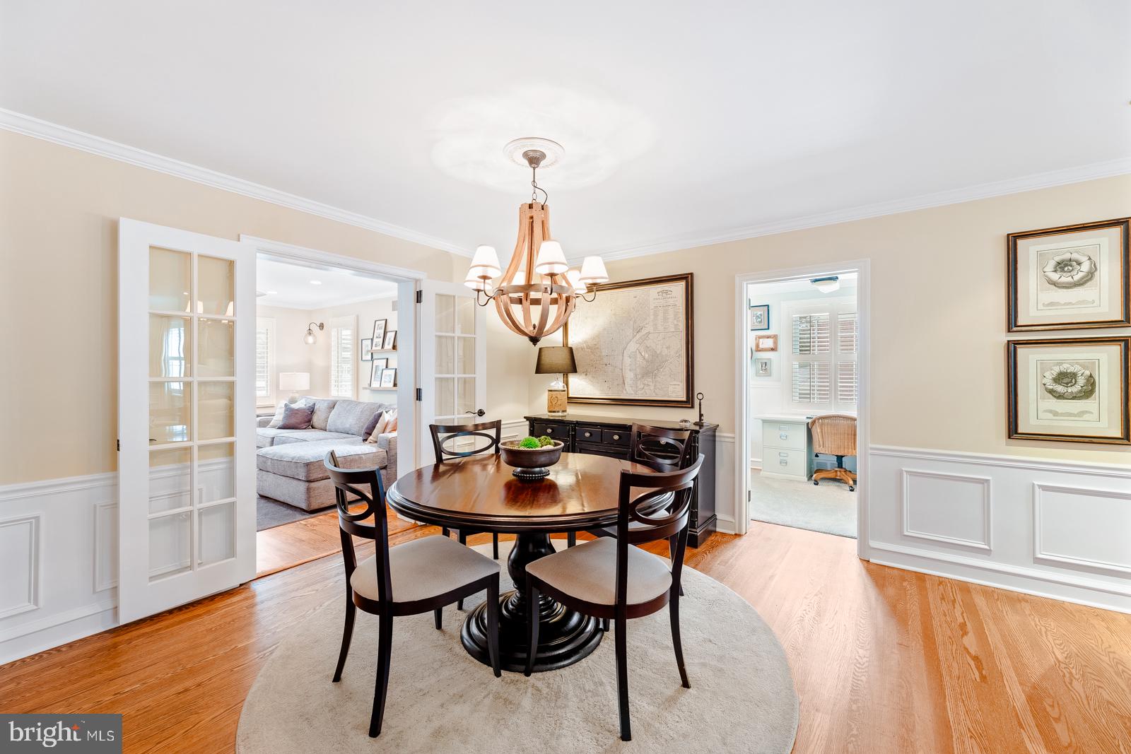 517 Georgian Road Glenside, PA 19038 - Photo 10 of 80 Elegant dining space with charm.