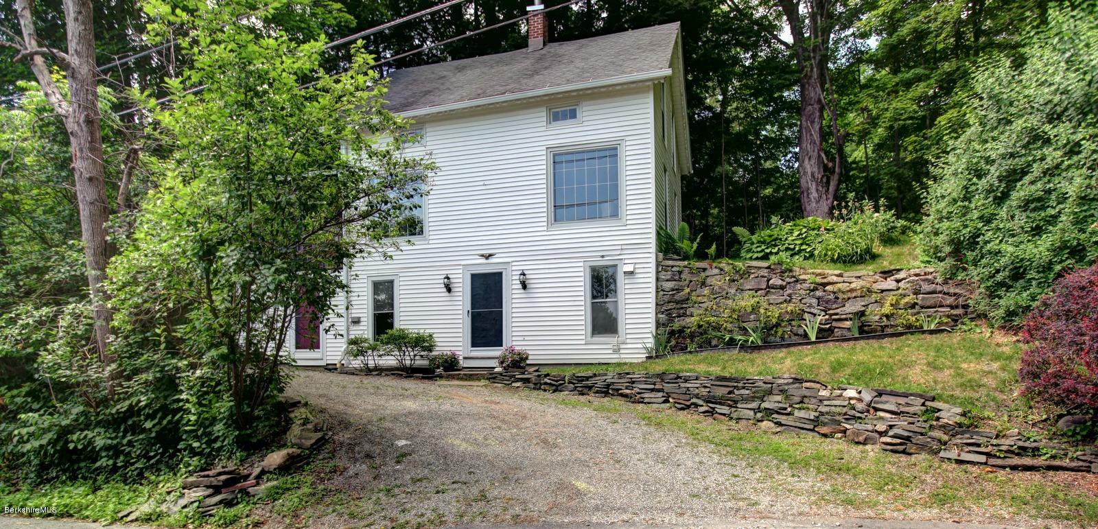 1 Christian Hill Road Stockbridge, MA 01262 - Photo 22 of 23 IMG_8989_90_91Interior01