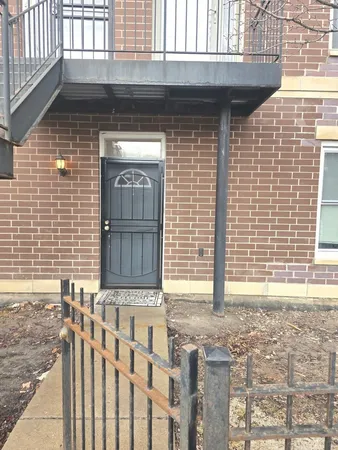 $1,400 | 736 South Kedzie Avenue, Unit 1, Chicago, IL 60612