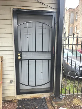 $1,400 | 736 South Kedzie Avenue, Unit 1, Chicago, IL 60612