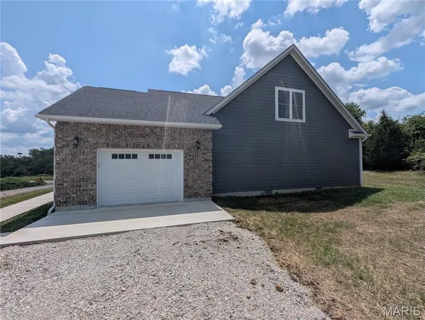 $269,000 | 10012 Yellowstone Drive, Cadet, MO 63630