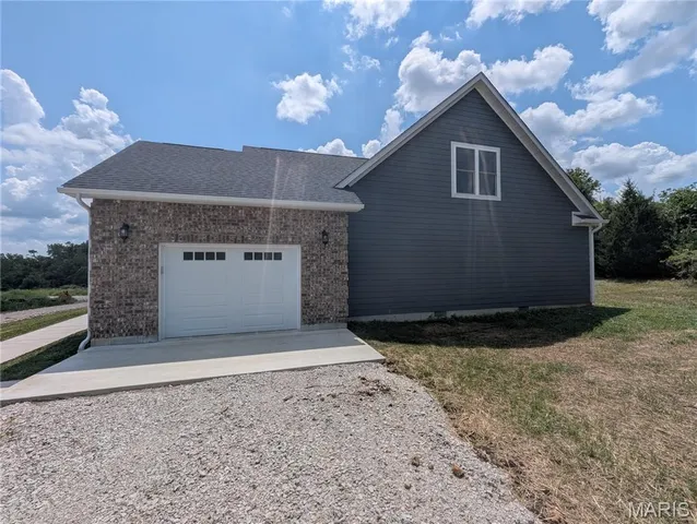 $294,500 | 10012 Yellowstone Drive, Cadet, MO 63630