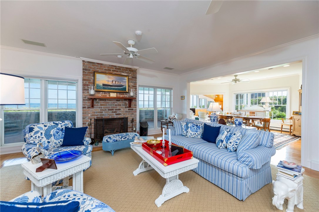 648 West Beach Road Charlestown, RI 02813 - Photo 8 of 49