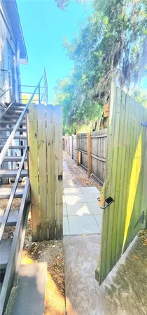 $1,000 | 301 Ave B Southeast, Unit 2, Winter Haven, FL 33880