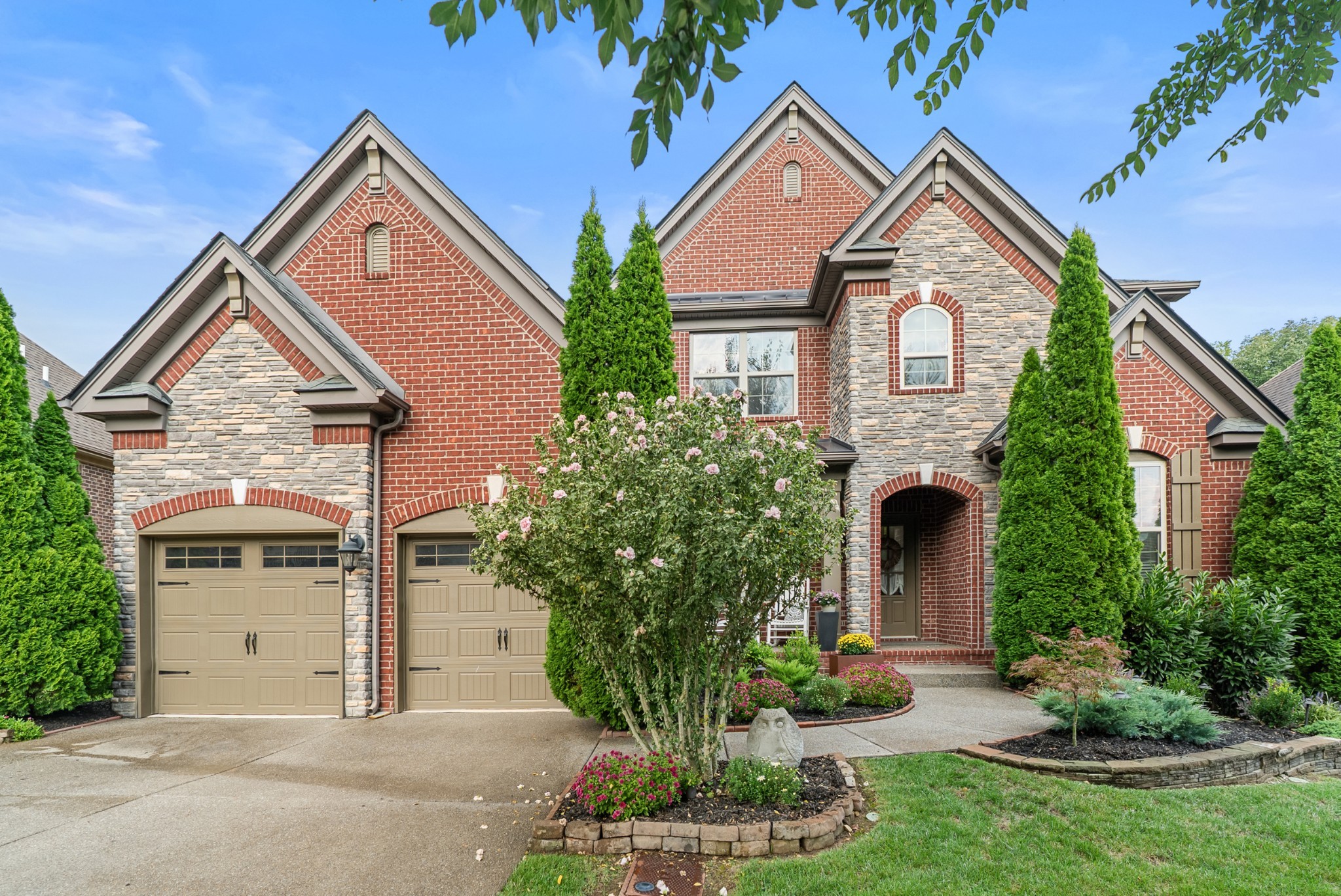 413 Marlowe Court Nolensville, TN 37135 - Photo 37 of 37 a front view of a house with garden