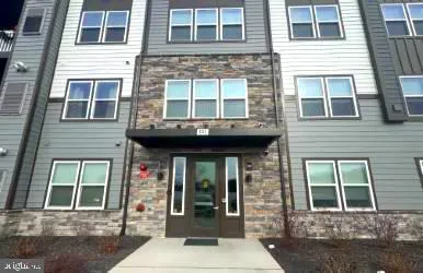 $315,000 | 151 McCormick Circle, Unit 203, Winchester, VA 22602