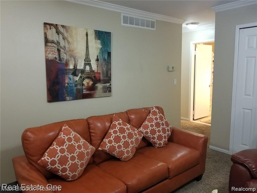 29313 Hayes Road, Unit G16 Warren, MI 48088 - Photo 7 of 7