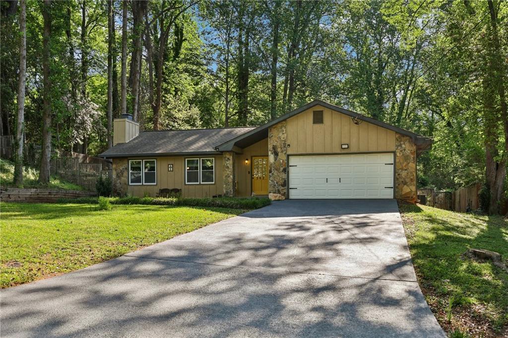 562 Rimrock Trail Stone Mountain, GA 30083 - Photo 1 of 1 Gallery Image 1
