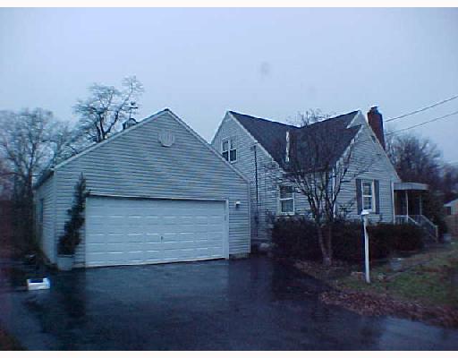 138 Shafer Road Coraopolis, PA 15108 - Photo 1 of 2 Exterior Front.