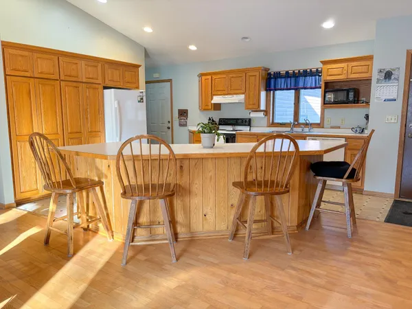 $549,000 | 31741 170th Street, Detroit Lakes, MN 56501