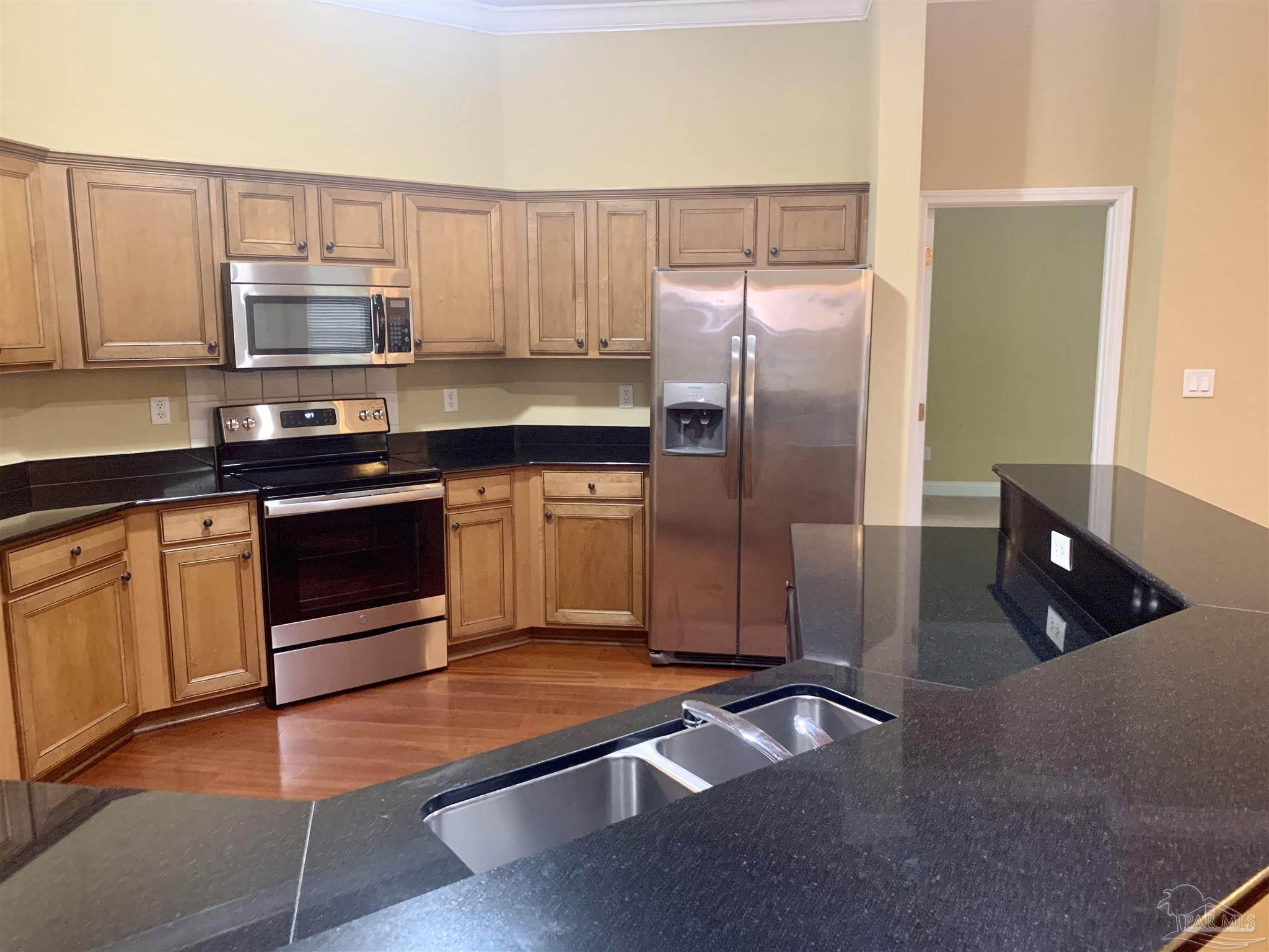 3157 Strathauer Road Milton, FL 32583 - Photo 9 of 31 Gallery Image 9