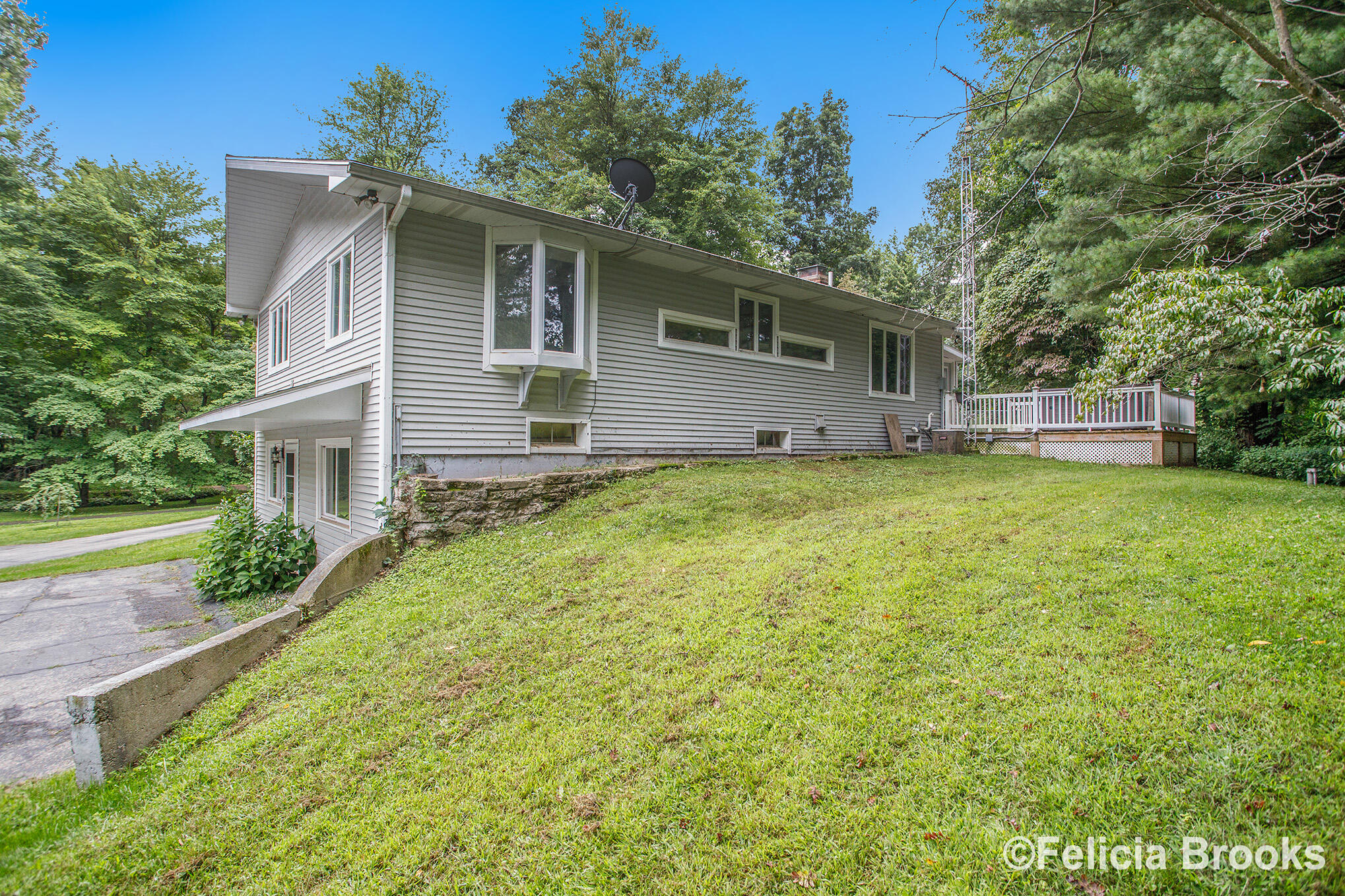 5950 West Hart Road Hastings, MI 49058 - Photo 3 of 25 DNG-5