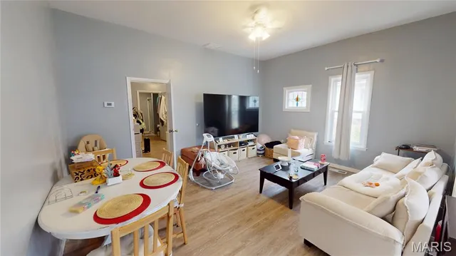 $165,000 | 224 Vine Street, Greenville, IL 62246