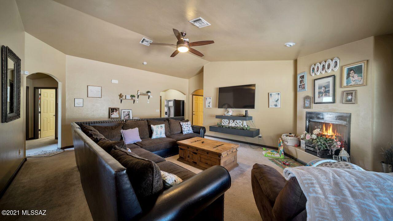 1555 Pendleton Drive Rio Rico, AZ 85648 - Photo 18 of 22 Gallery Image 18