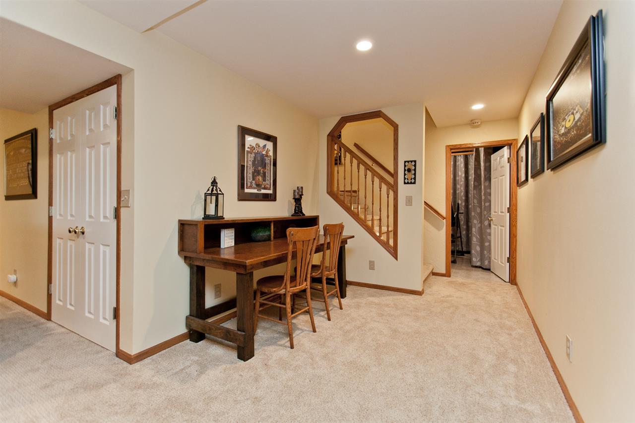 4043 Bruce Road Marion, IA 52302 - Photo 33 of 46 Gallery Image 33