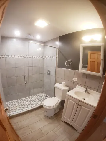 $2,350 | 3114 North Lincoln Avenue, Unit 2, Chicago, IL 60657