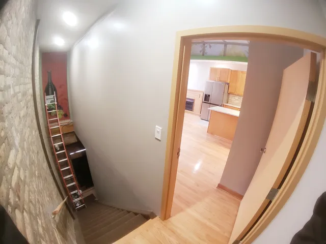 $2,350 | 3114 North Lincoln Avenue, Unit 2, Chicago, IL 60657