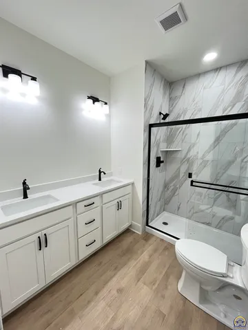 $279,900 | 214 Hickory Street, Americus, KS 66835