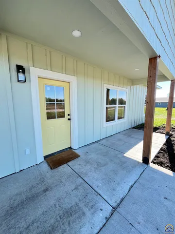 $279,900 | 214 Hickory Street, Americus, KS 66835