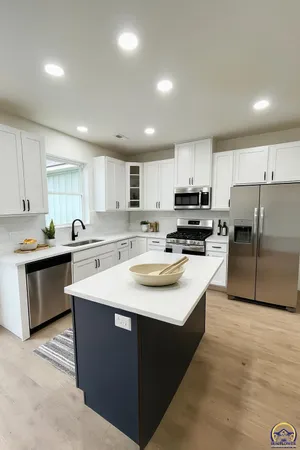 $267,500 | 214 Hickory Street, Americus, KS 66835