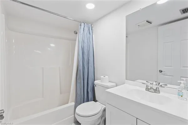 $2,200 | 452 Bristle Cone Lane, Unit 27, Naples, FL 34113