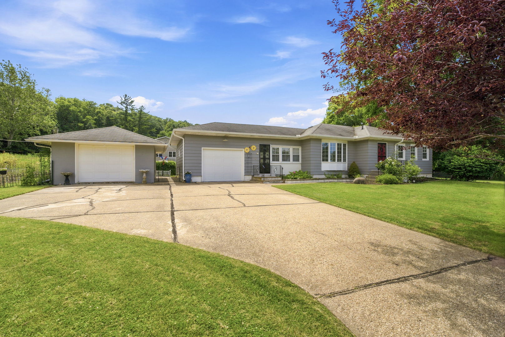 18104 Rte 84 North East Moline, IL 61244 - Photo 2 of 32