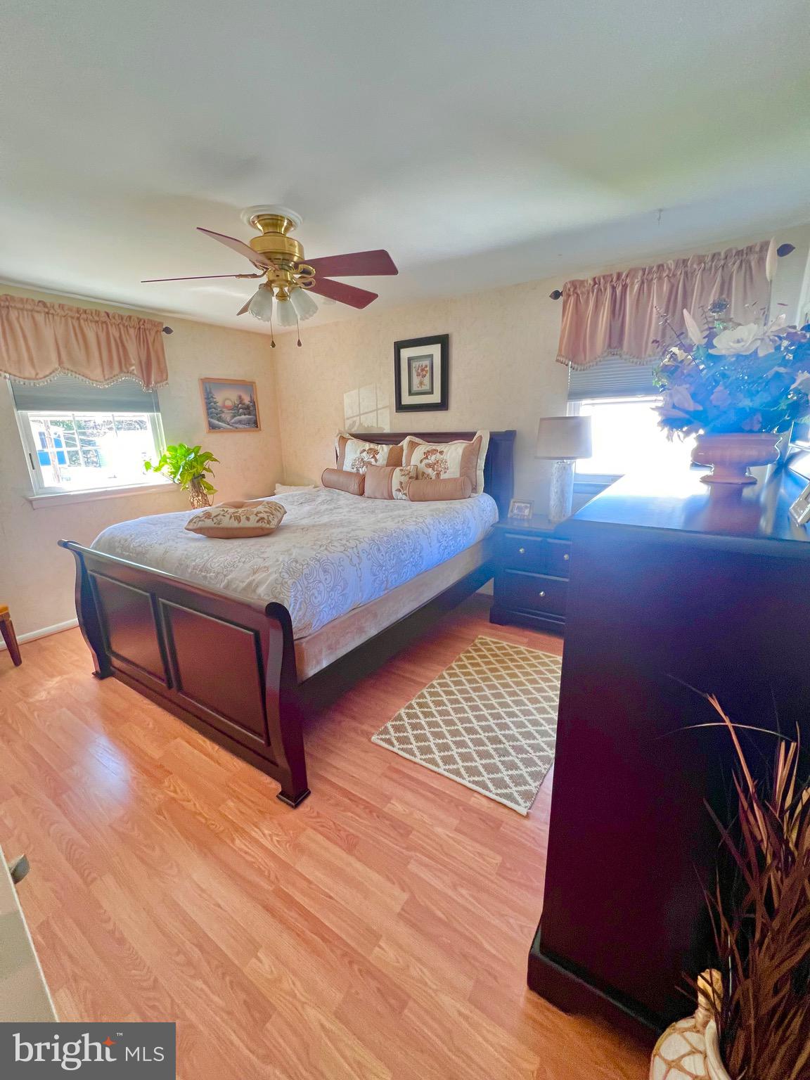 9709 Glenhope Road Philadelphia, PA 19115 - Photo 20 of 36