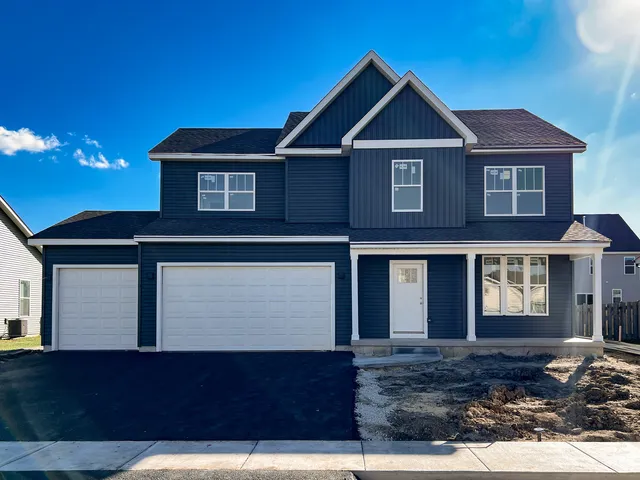 $419,711 | 94 West Crabapple Avenue, Cortland, IL 60112