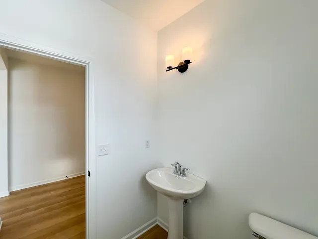 $419,711 | 94 West Crabapple Avenue, Cortland, IL 60112