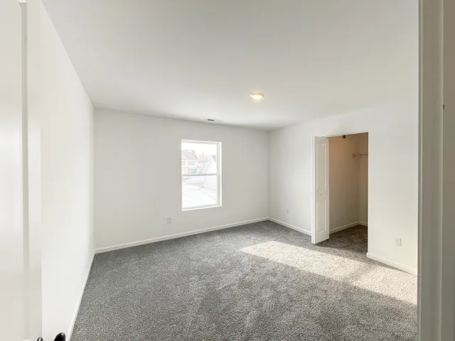 $419,711 | 94 West Crabapple Avenue, Cortland, IL 60112