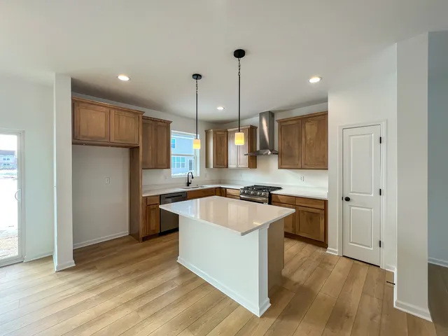 $419,711 | 94 West Crabapple Avenue, Cortland, IL 60112