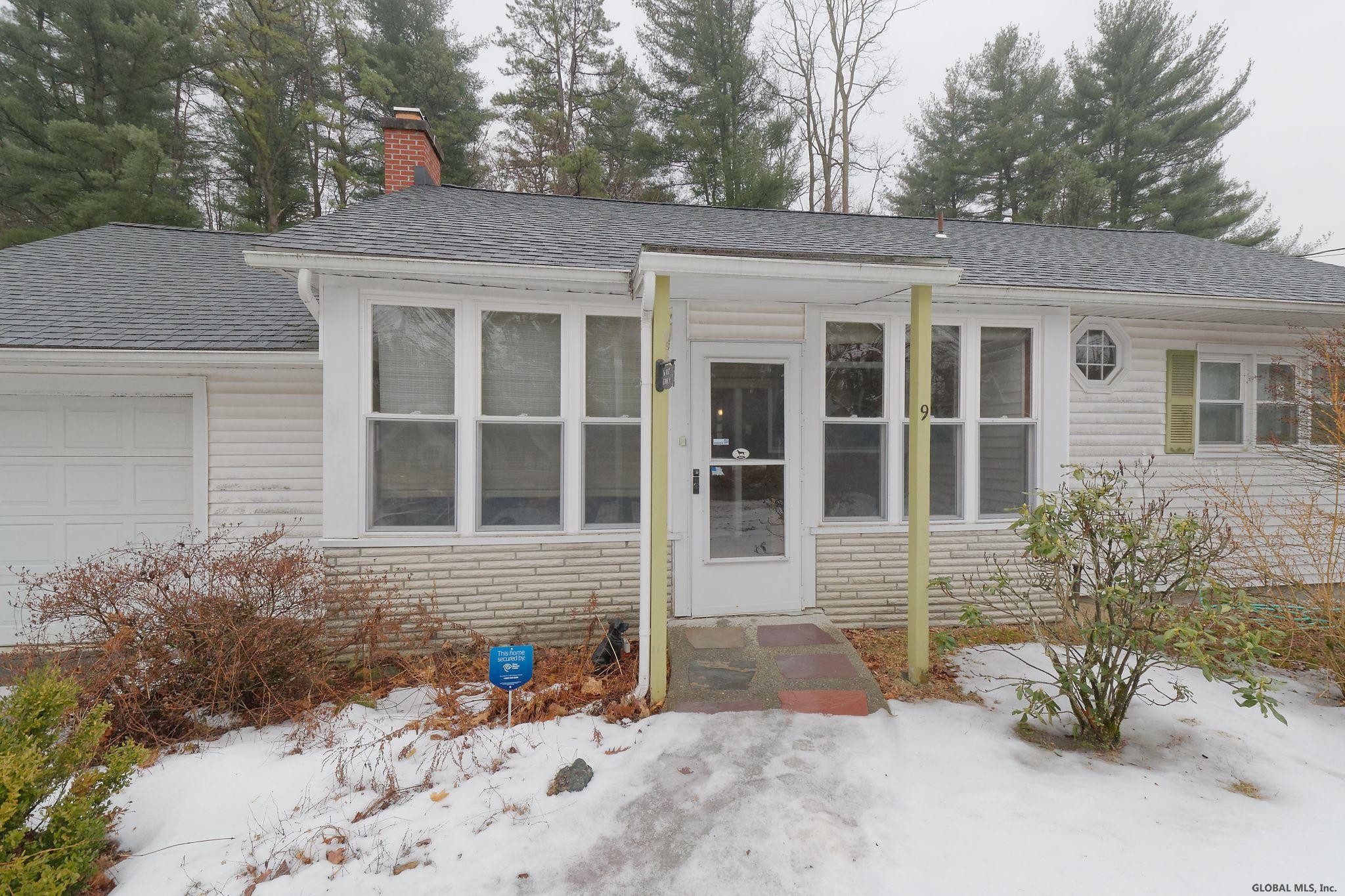 9 Pinewood Road Guilderland, NY 12084 - Photo 1 of 22 Photo 1