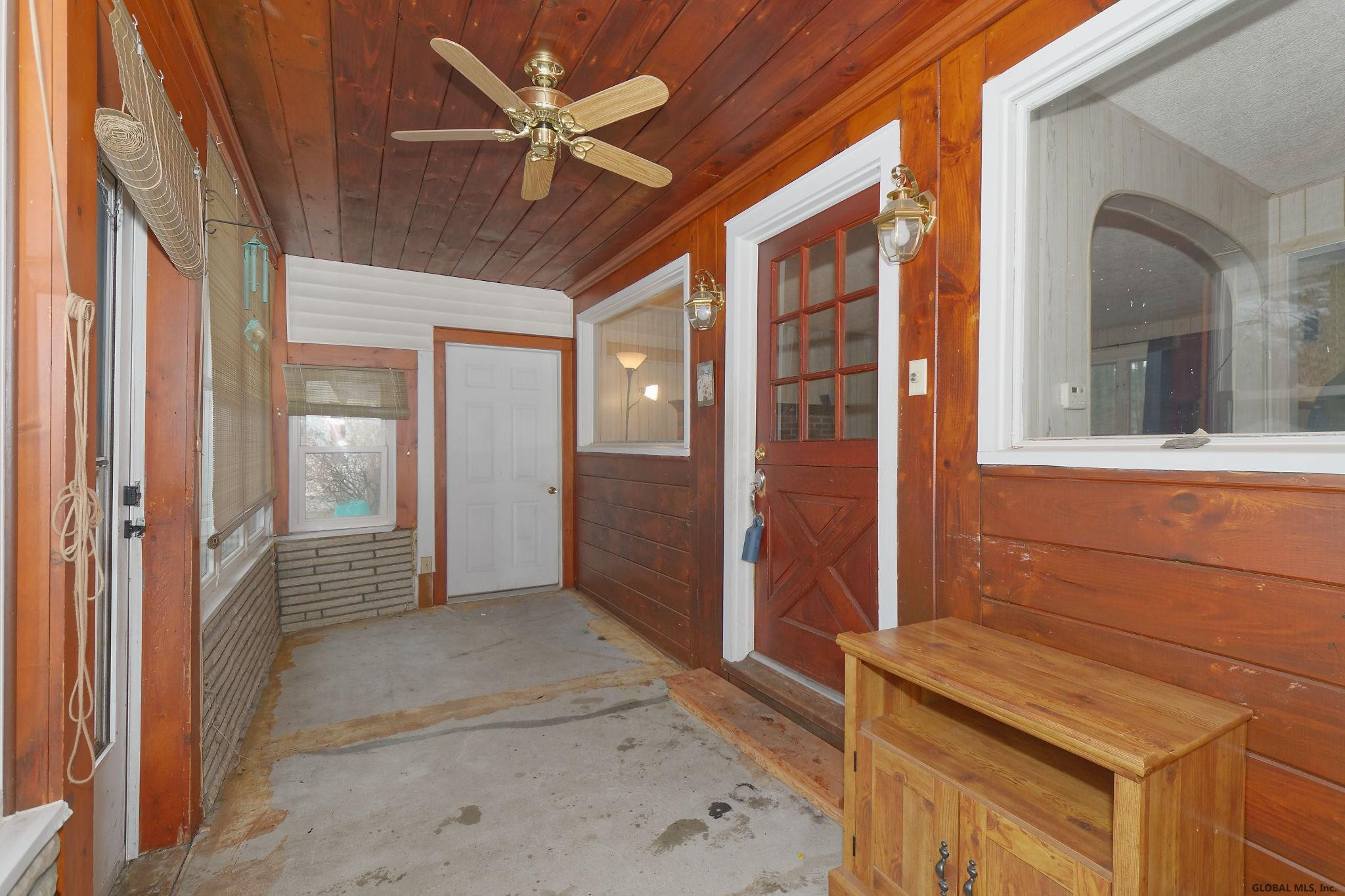 9 Pinewood Road Guilderland, NY 12084 - Photo 19 of 22 Photo 19