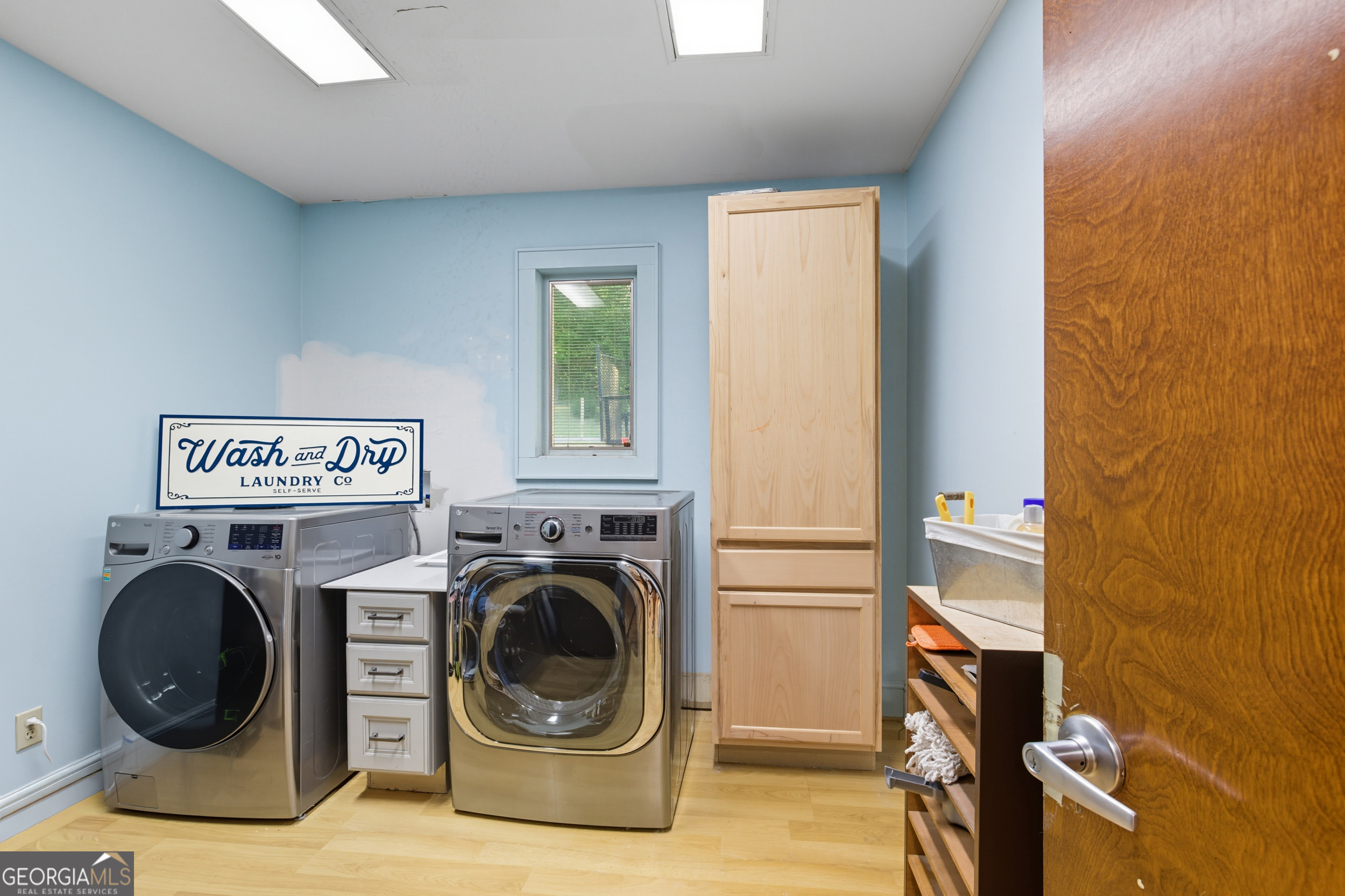 27 Rock Quarry Road Toccoa, GA 30577 - Photo 44 of 61 a utility room with dryer and washer