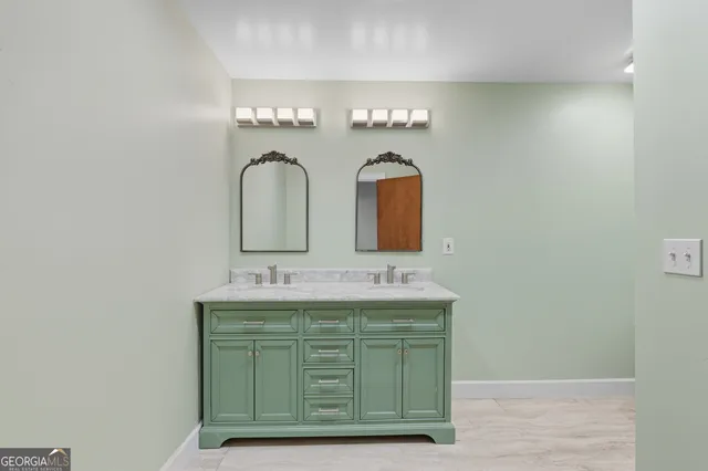 a house view with a swimming pool